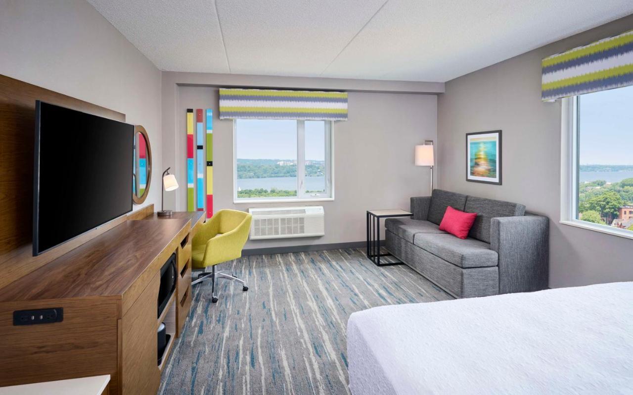 Hampton Inn By Hilton Hamilton Bagian luar foto